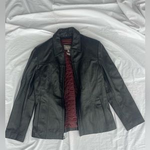 Wilson’s leather Black Lady’s leather jacket with thinsulate insulated liner